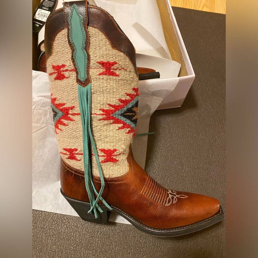Laredo Boots ⭐️ - Picture 2 of 7